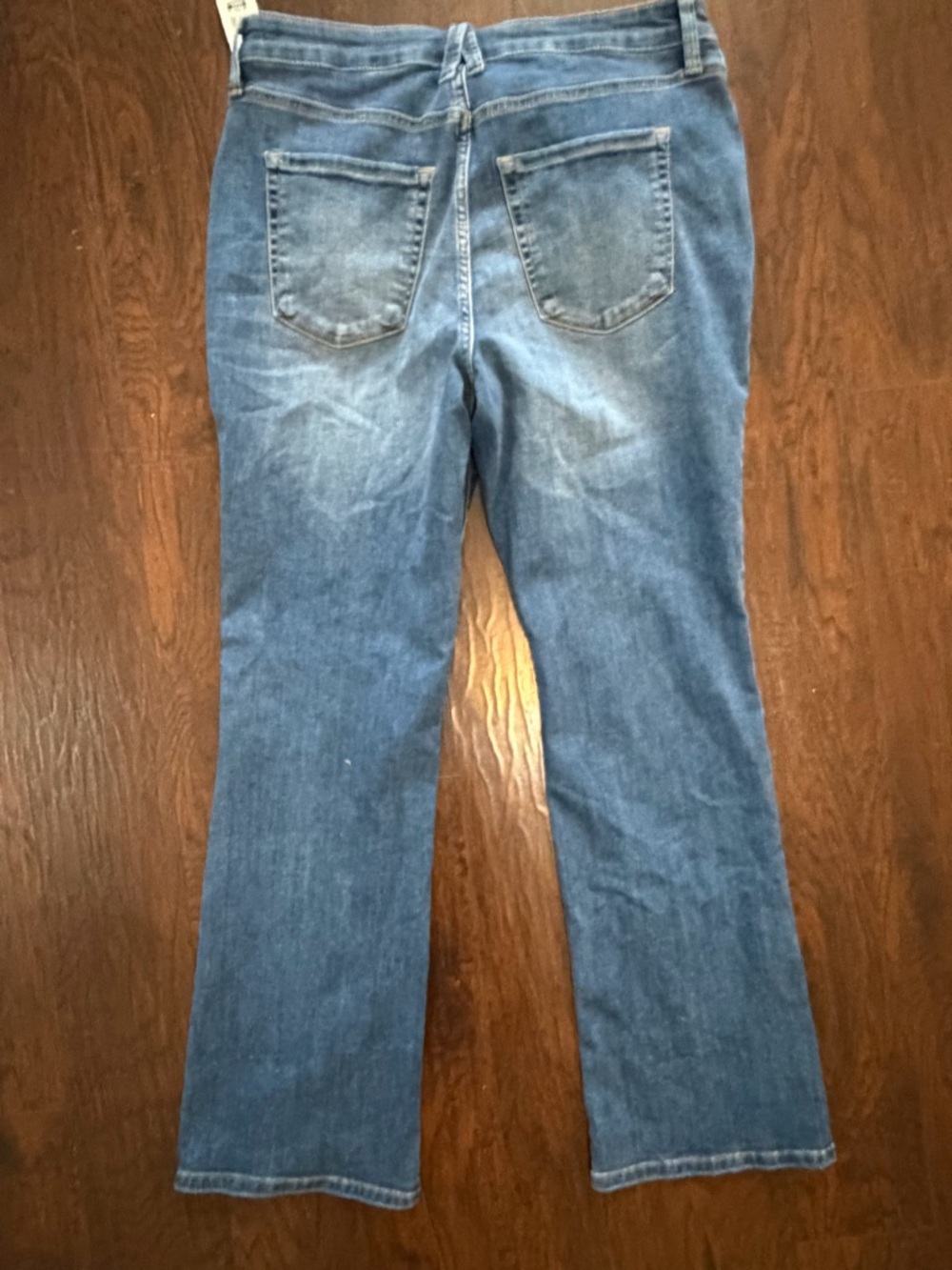 LC Lauren Conrad Bootcut Jeans in Mid Blue Wash-size 12 30 in inseam - Picture 6 of 6